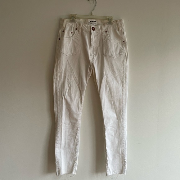 White teaspoon jeans (distressed ankle or only) - Picture 1 of 6